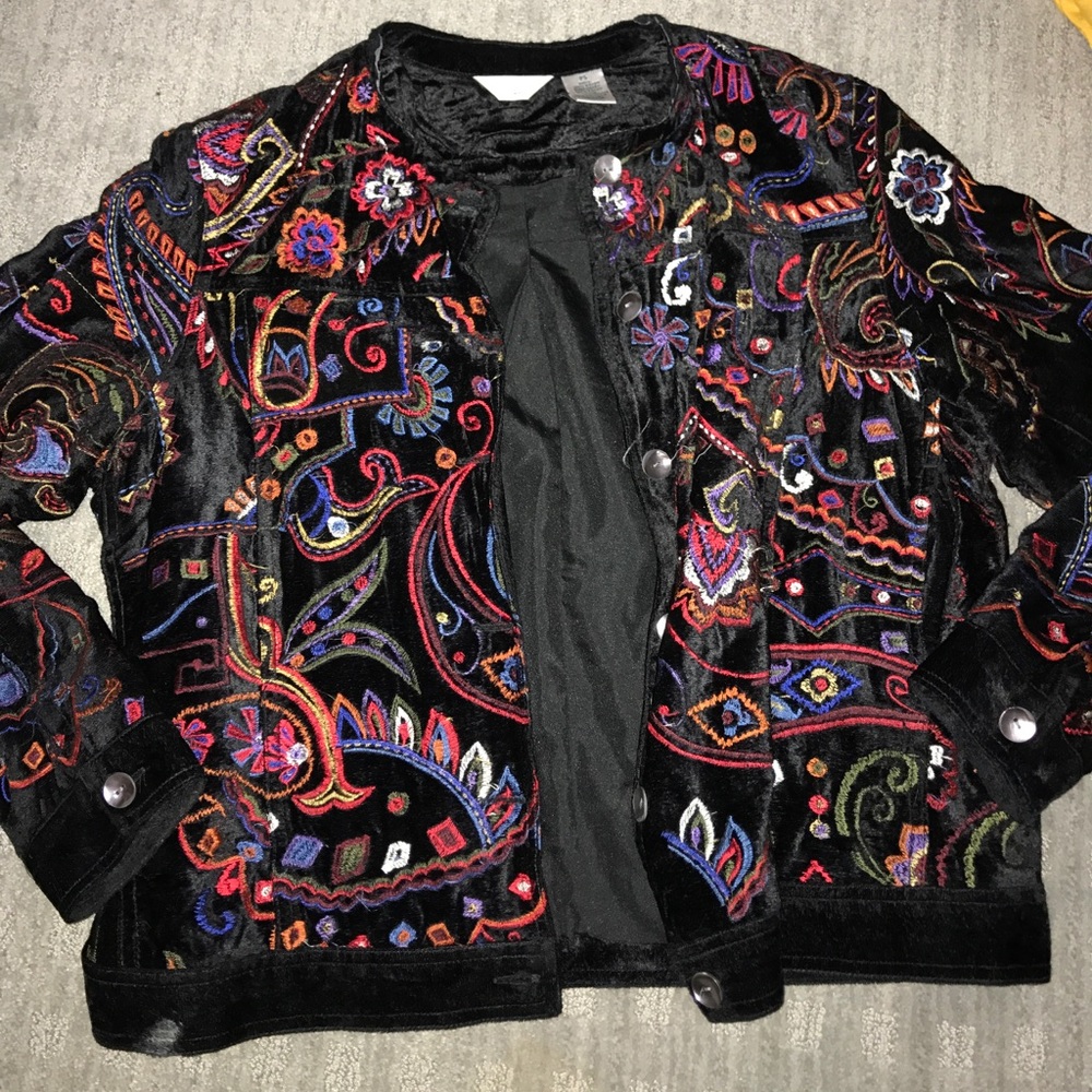 Velvet embroidered pattern bomber jacket